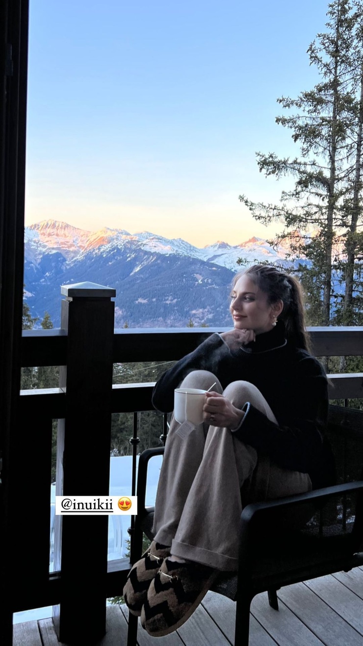 Carina Zavline