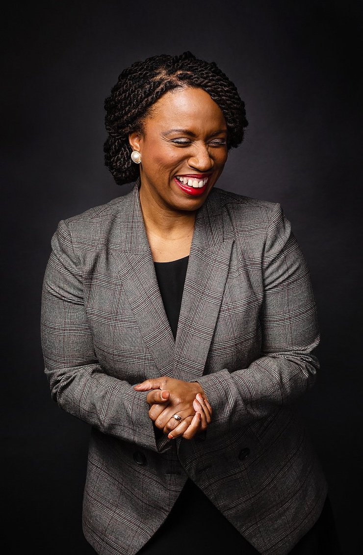 Ayanna Pressley picture - Ayanna Pressley Measurements: Bold, Brilliant, And Beautifully Confident