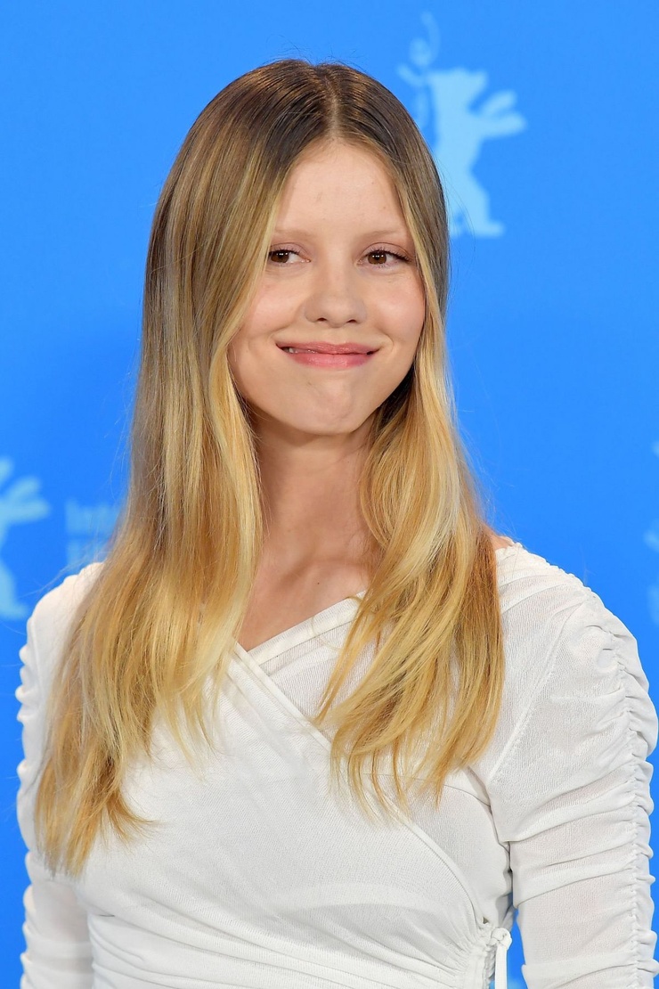 Mia Goth