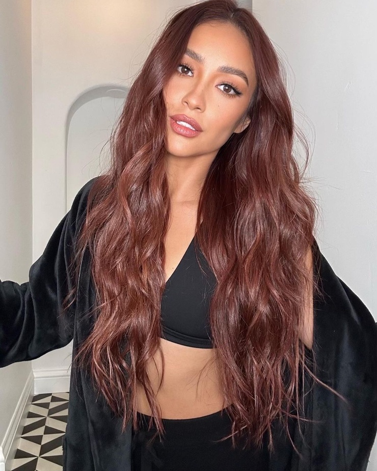 Shay Mitchell