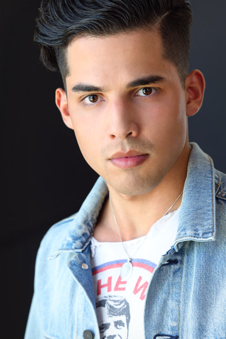 Derek Rivera