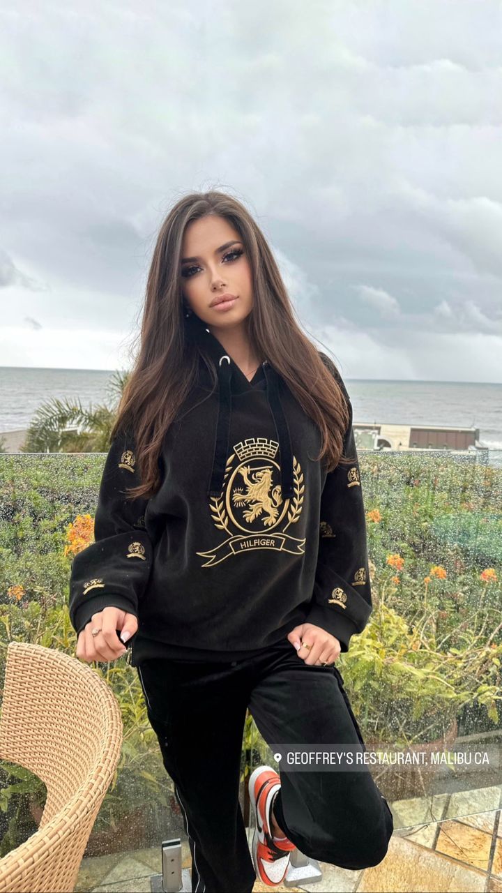 Anastasia Titorenko Anastasia Titorenko