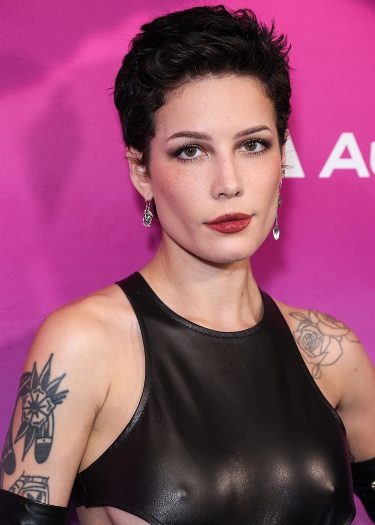 Picture of Halsey