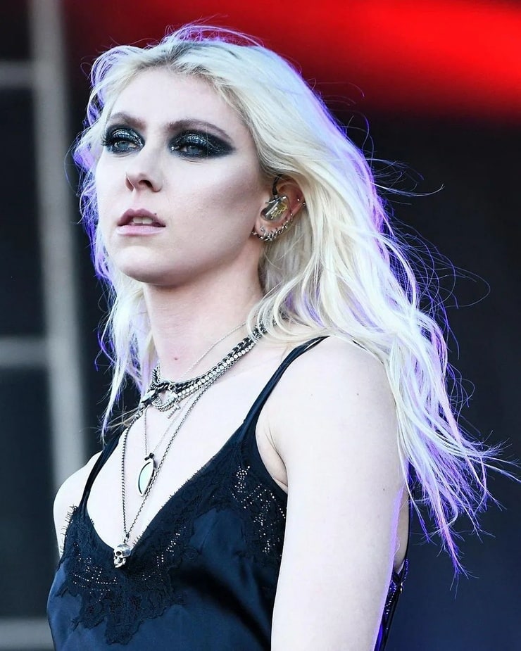 Taylor Momsen