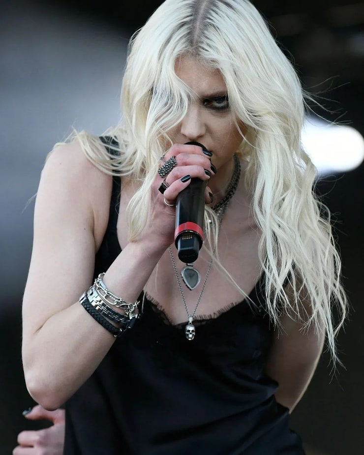 Taylor Momsen