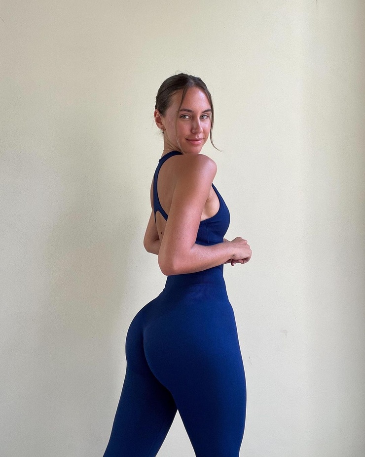 Brit Manuela (model)
