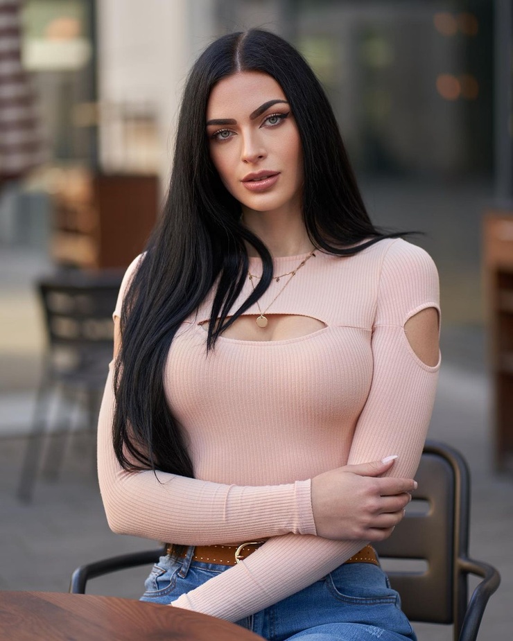 Jacqueline Neubauer Jacqueline Neubauer