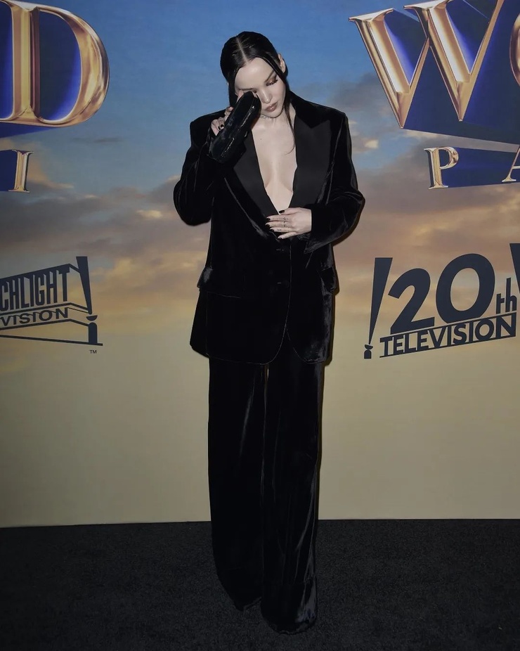 Dove Cameron Dove Cameron
