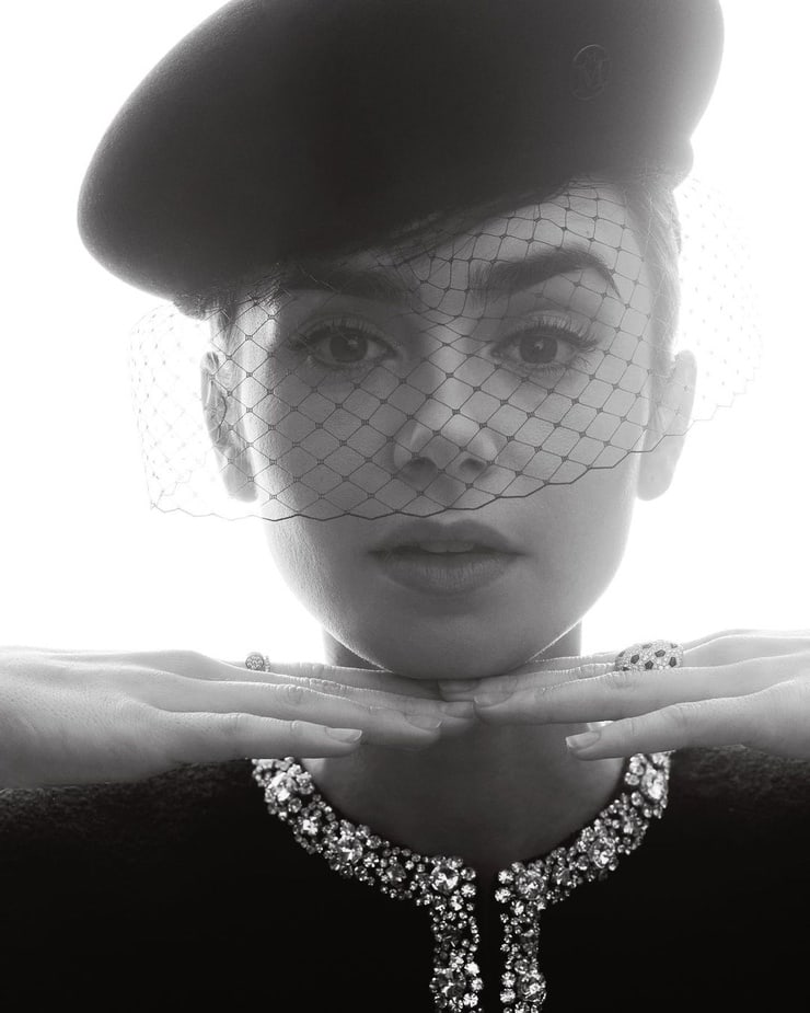 Lily Collins Lily Collins