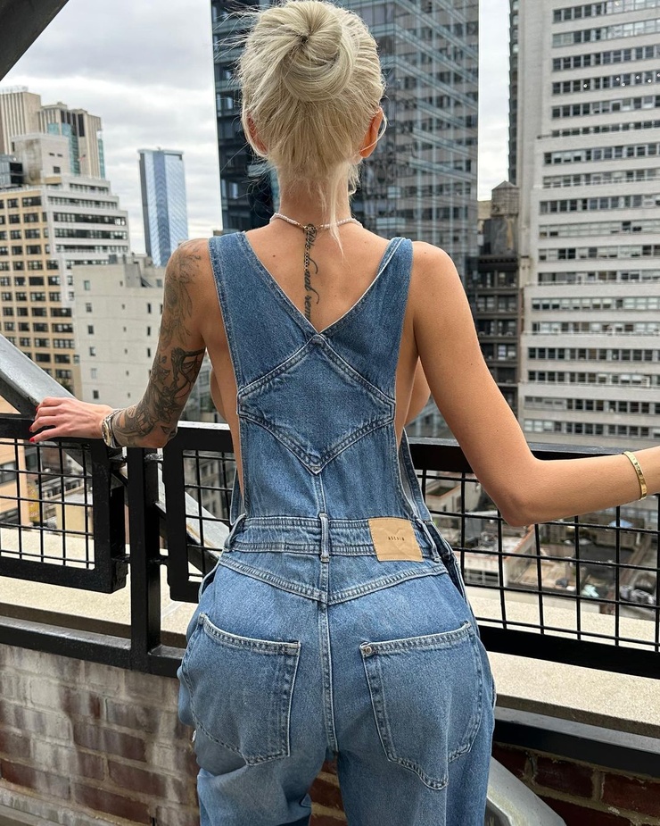 Alyona Omovych