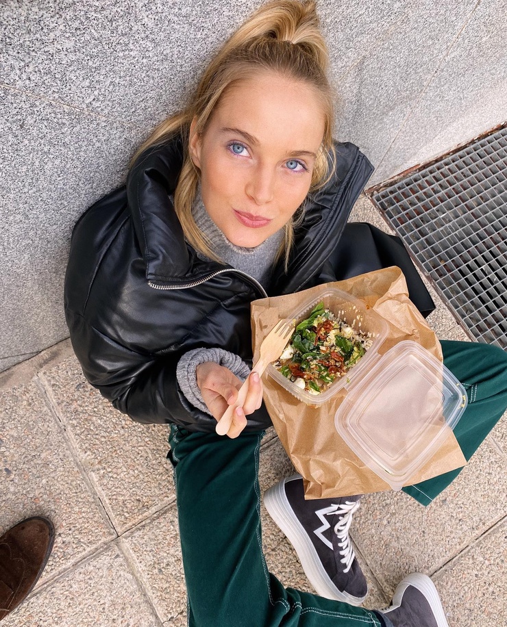 Carlota Fernandez Carlota Fernandez