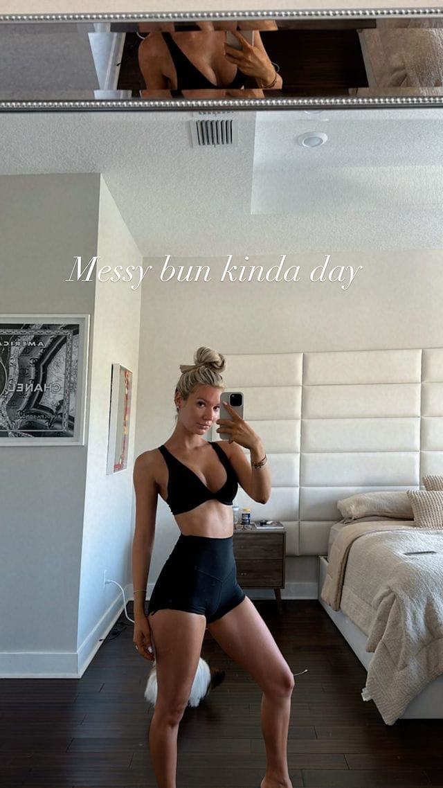 Alexa Collins