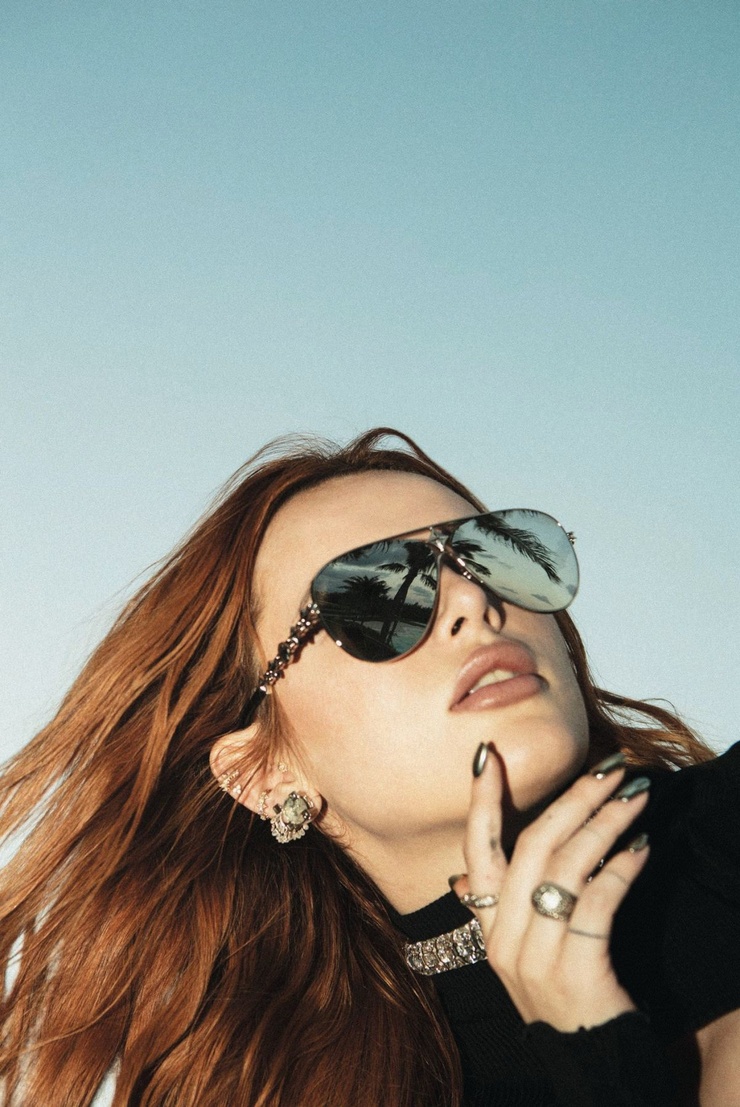 Bella Thorne Bella Thorne