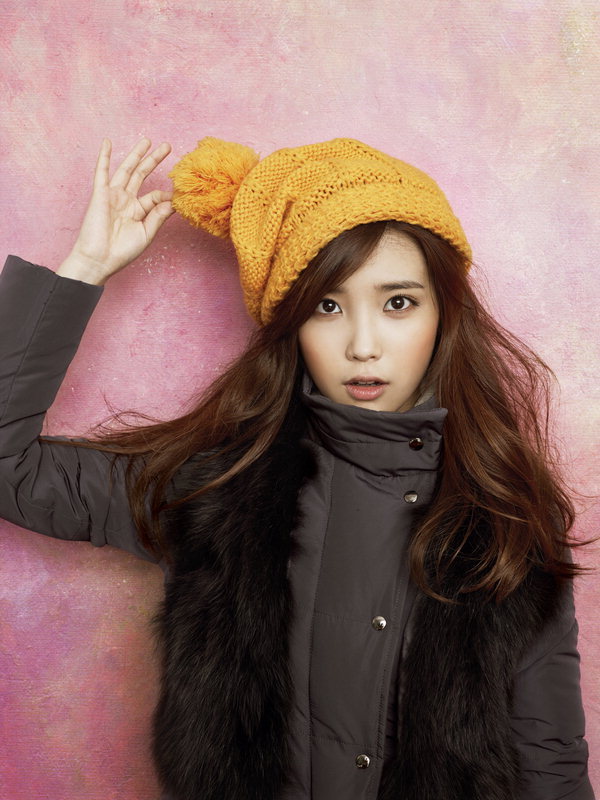 IU