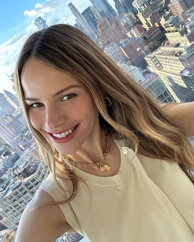 Halston Sage Halston Sage