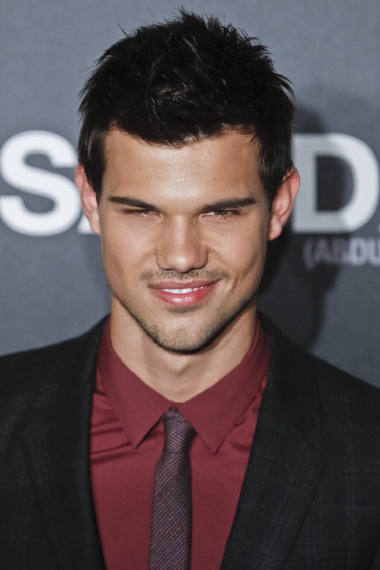 Taylor Lautner