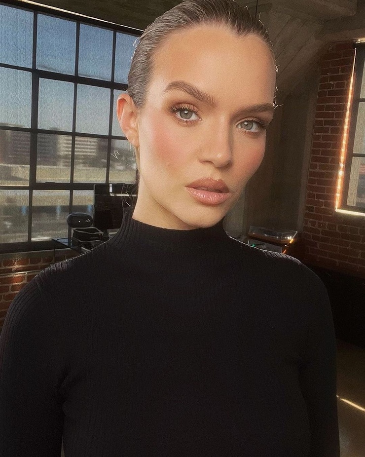 Josephine Skriver