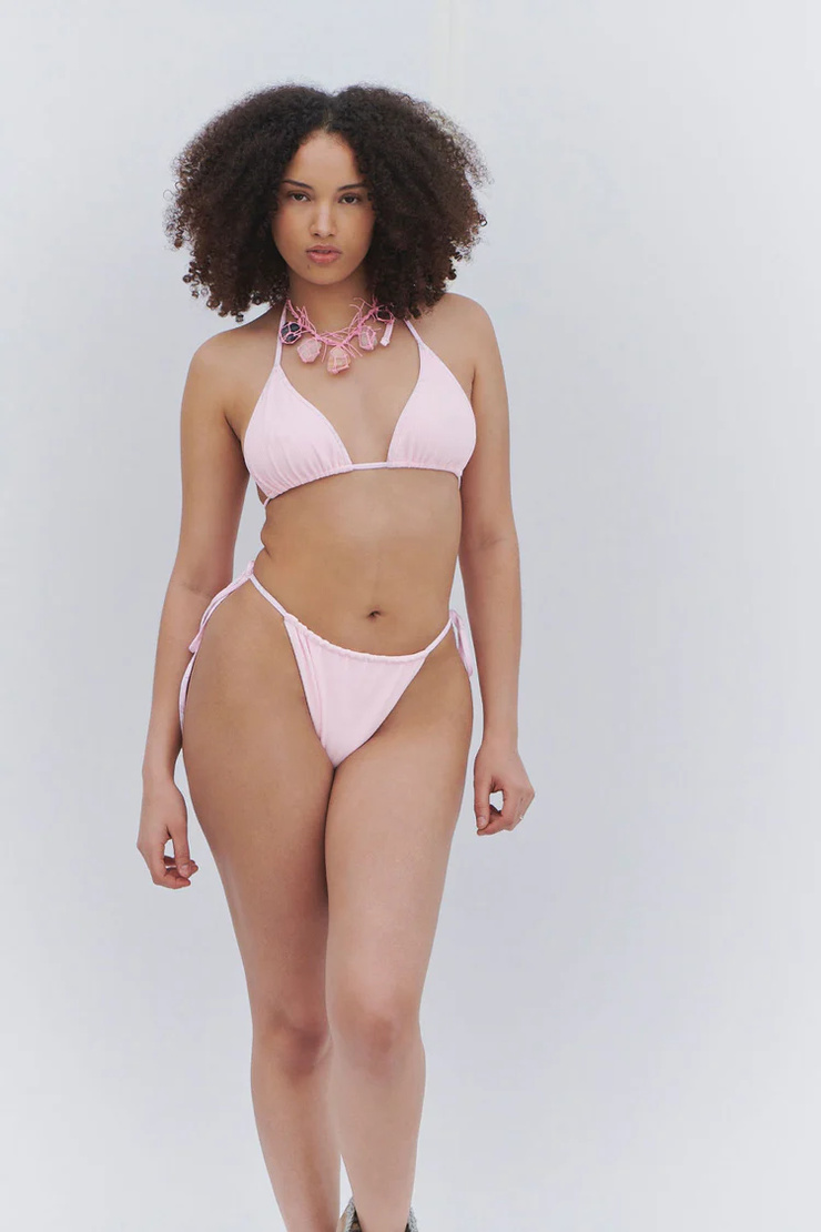Naomie Curly Naomie Curly