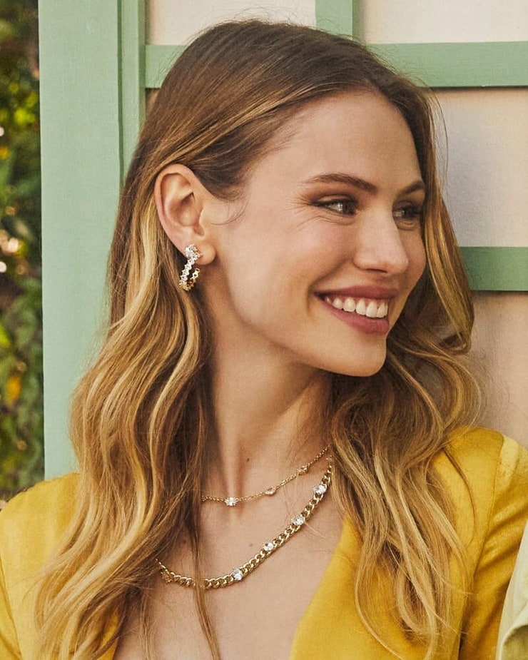 Scarlett Leithold Scarlett Leithold