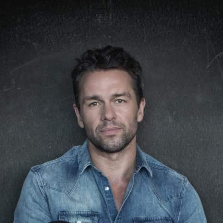 Julian Ovenden