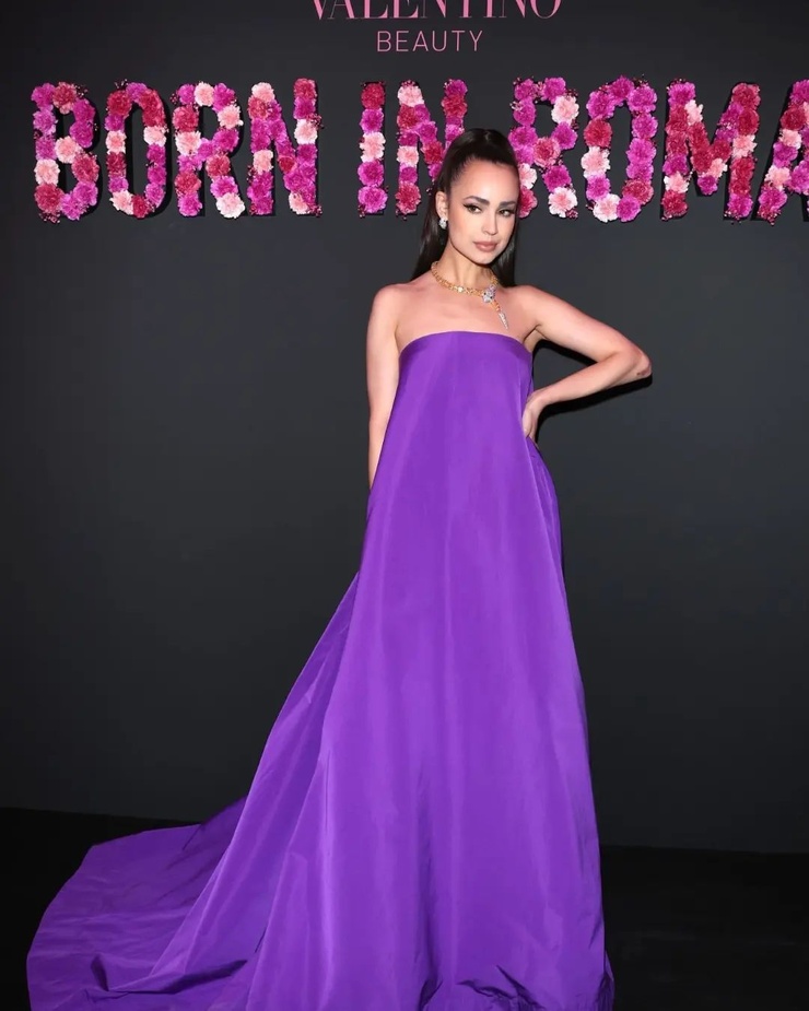 Sofia Carson