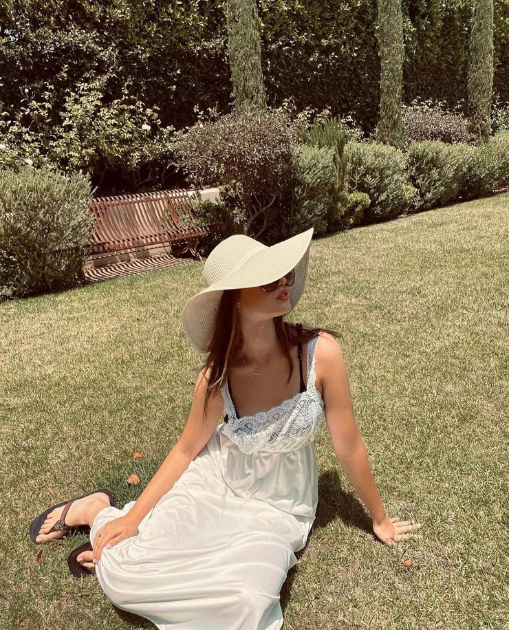 Bella Podaras