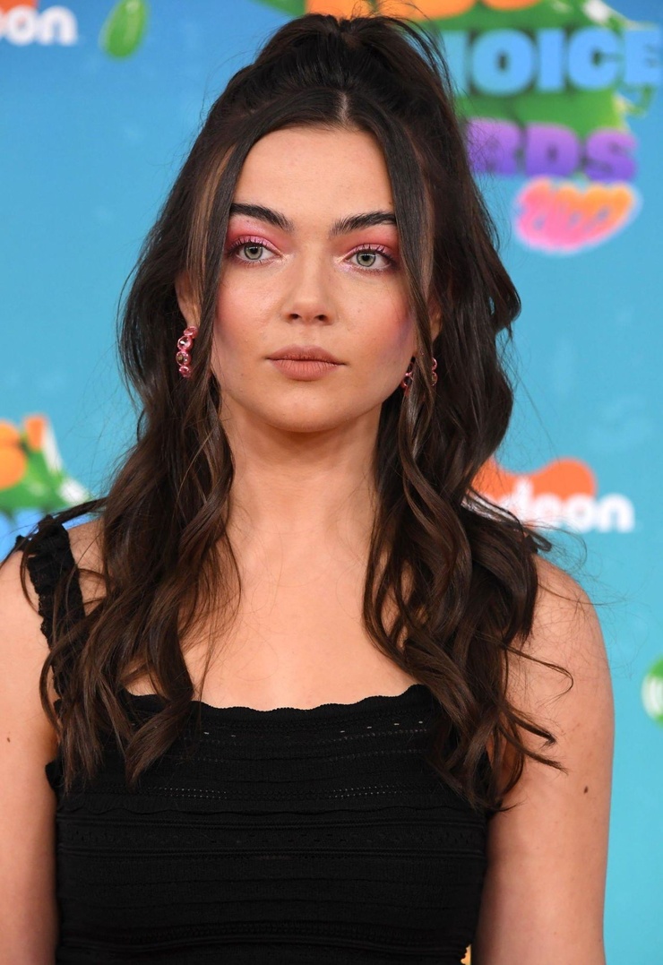 Picture of Taegen Burns