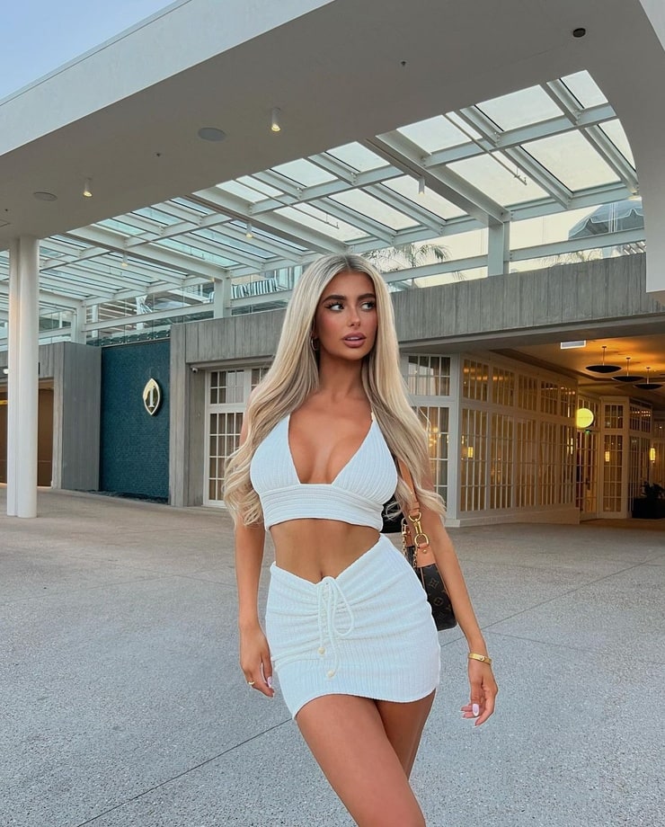 Chelsea Becirevic Chelsea Becirevic