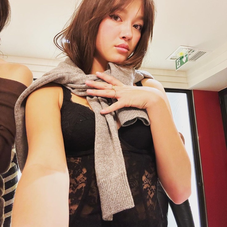 Lily Chee Lily Chee