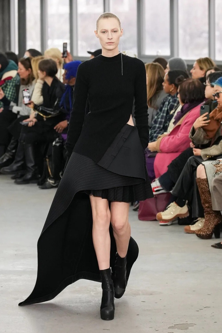 Julia Nobis