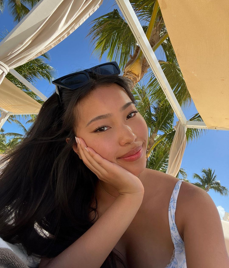 Marissa Ren