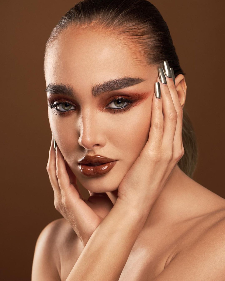 Leila Bauer