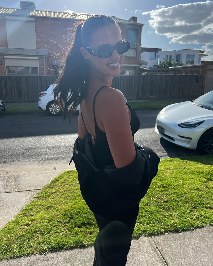 taya brooks