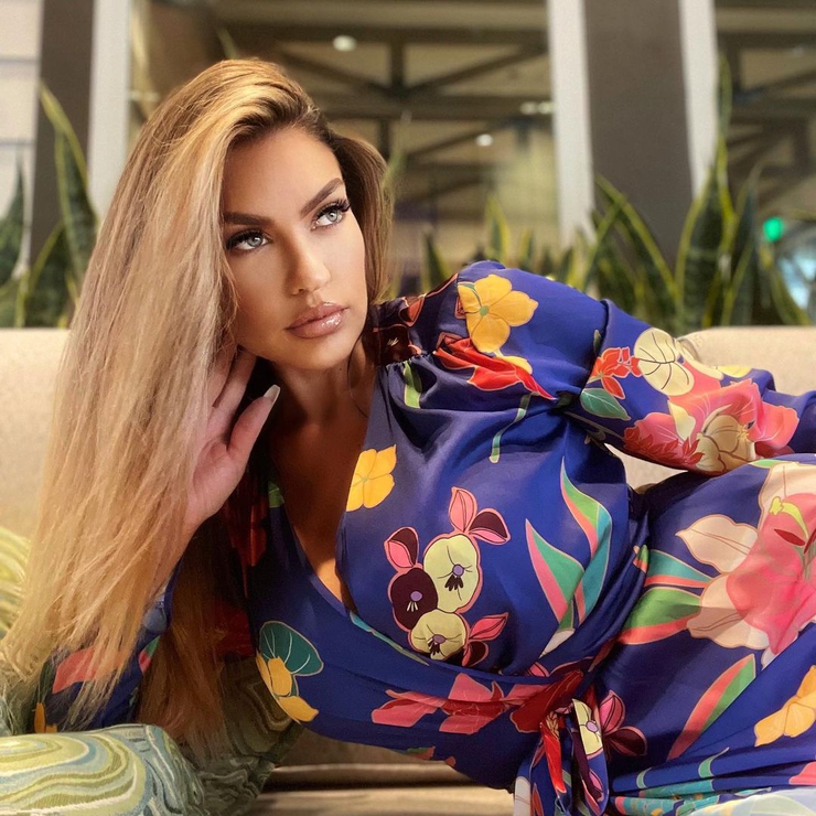 Mia Martina