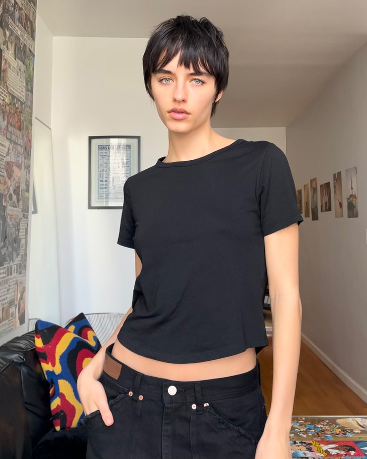 Sydney Walker (model)
