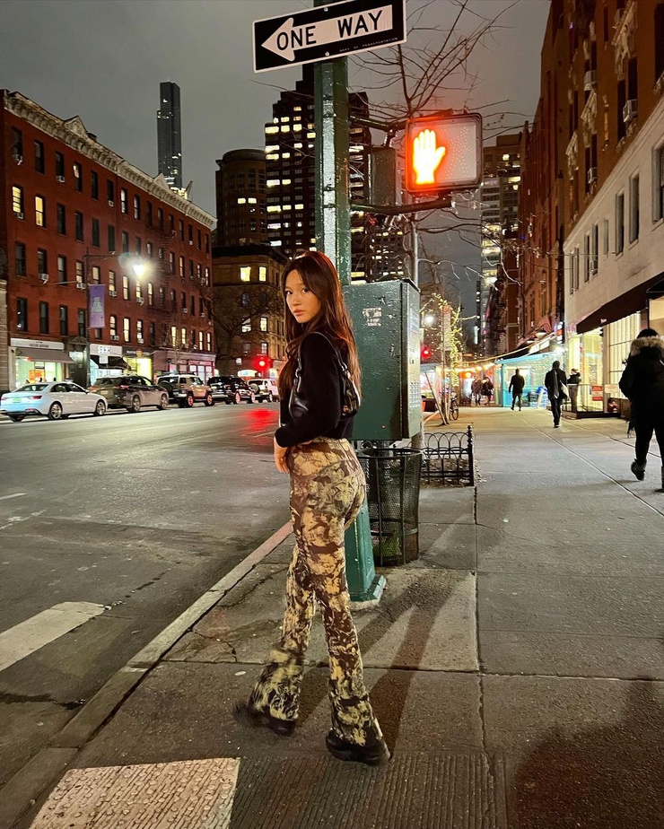 Lily Chee