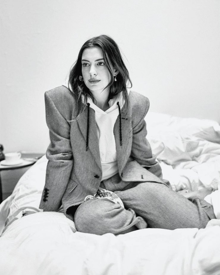 Anne Hathaway