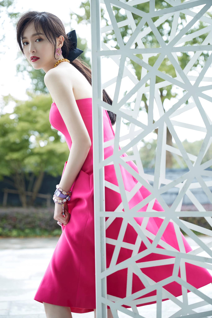 Yan Tang