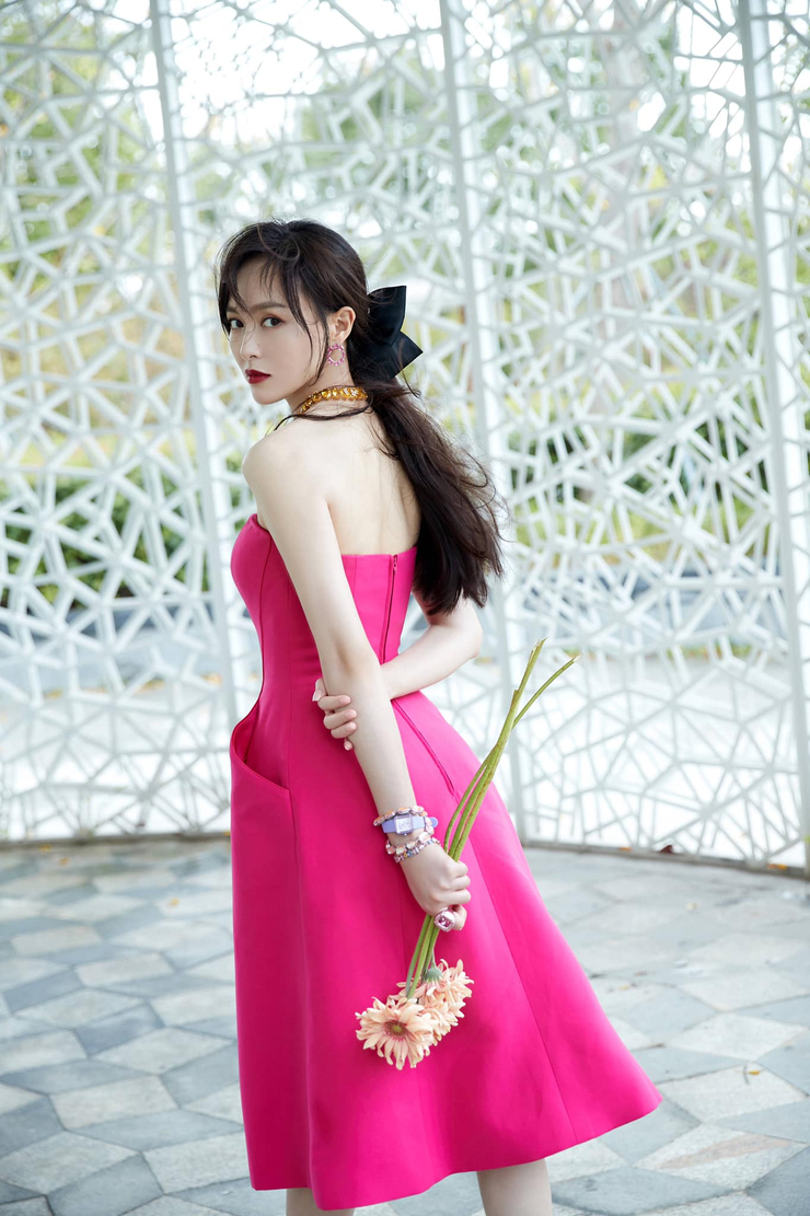 Yan Tang
