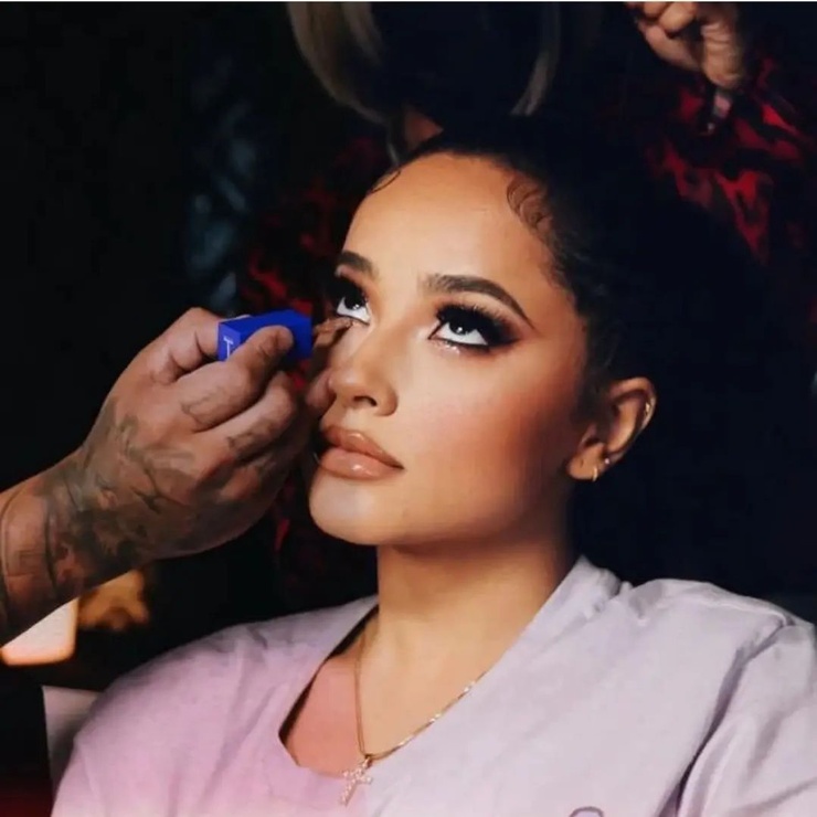 Becky G.
