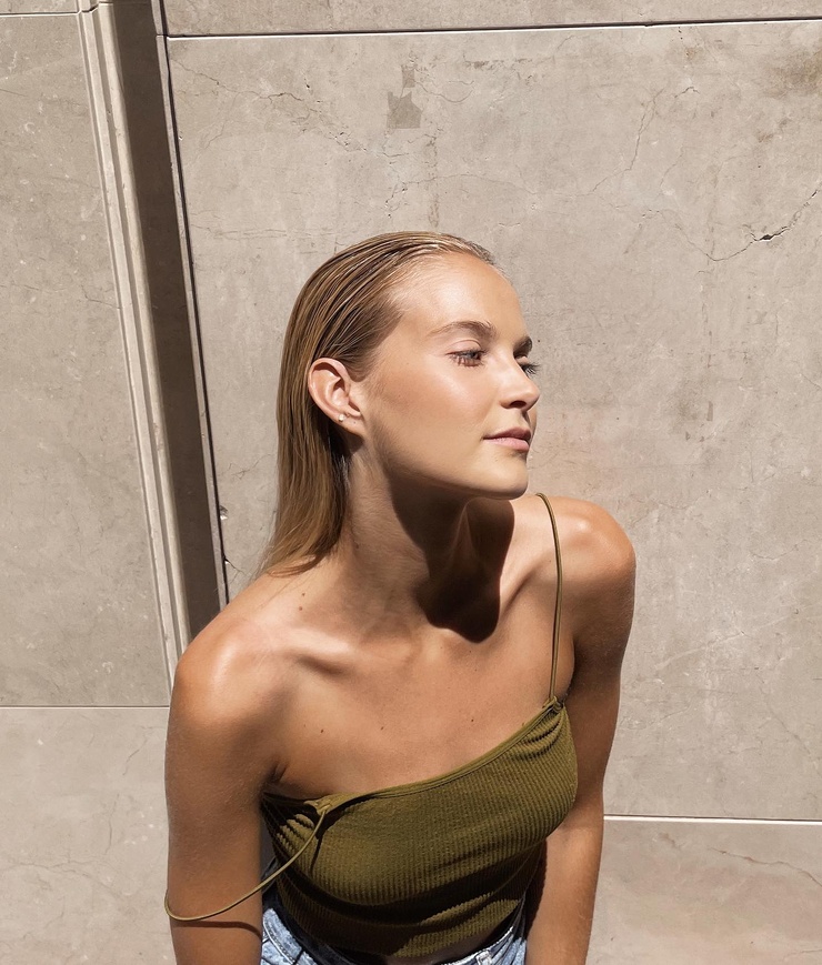 Carlota Fernandez Carlota Fernandez
