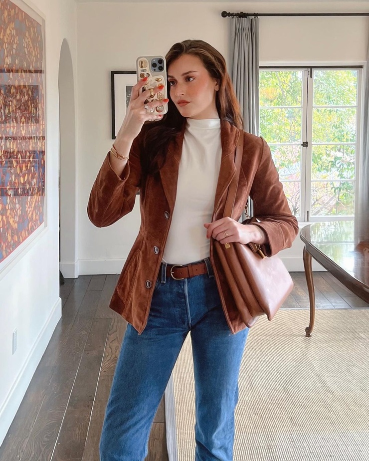 Jessica Clements
