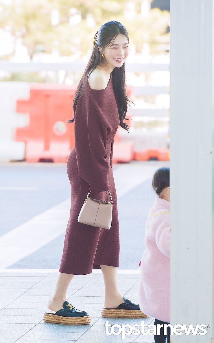 Joy (Park Soo Young)
