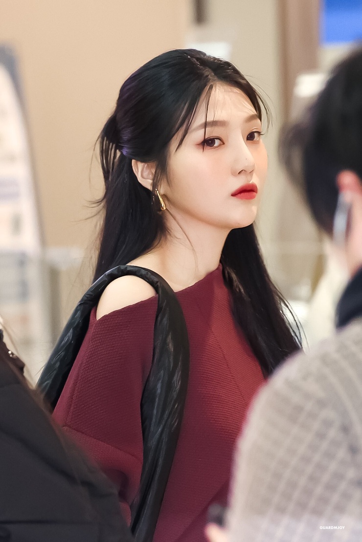 Joy (Park Soo Young)