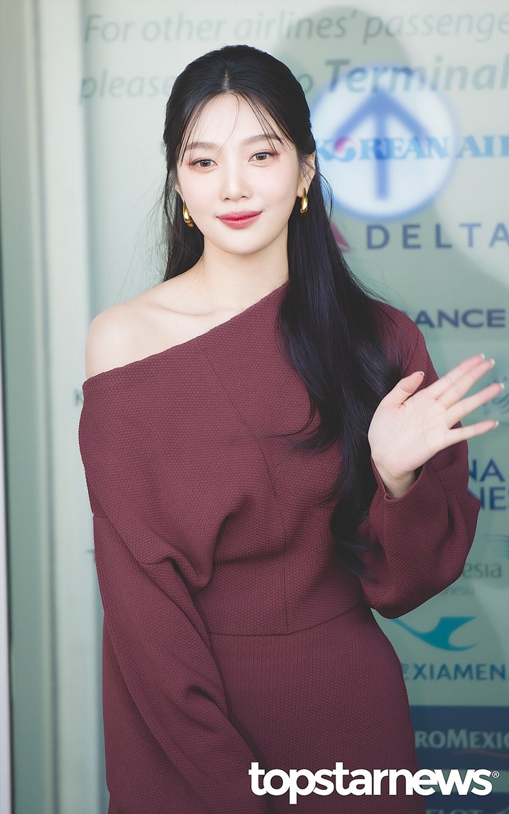 Joy (Park Soo Young)