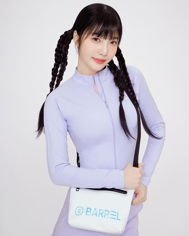 Joy (Park Soo Young)