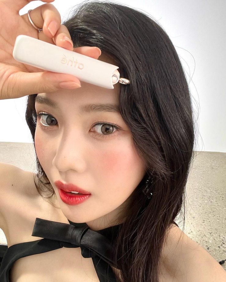 Joy (Park Soo Young)