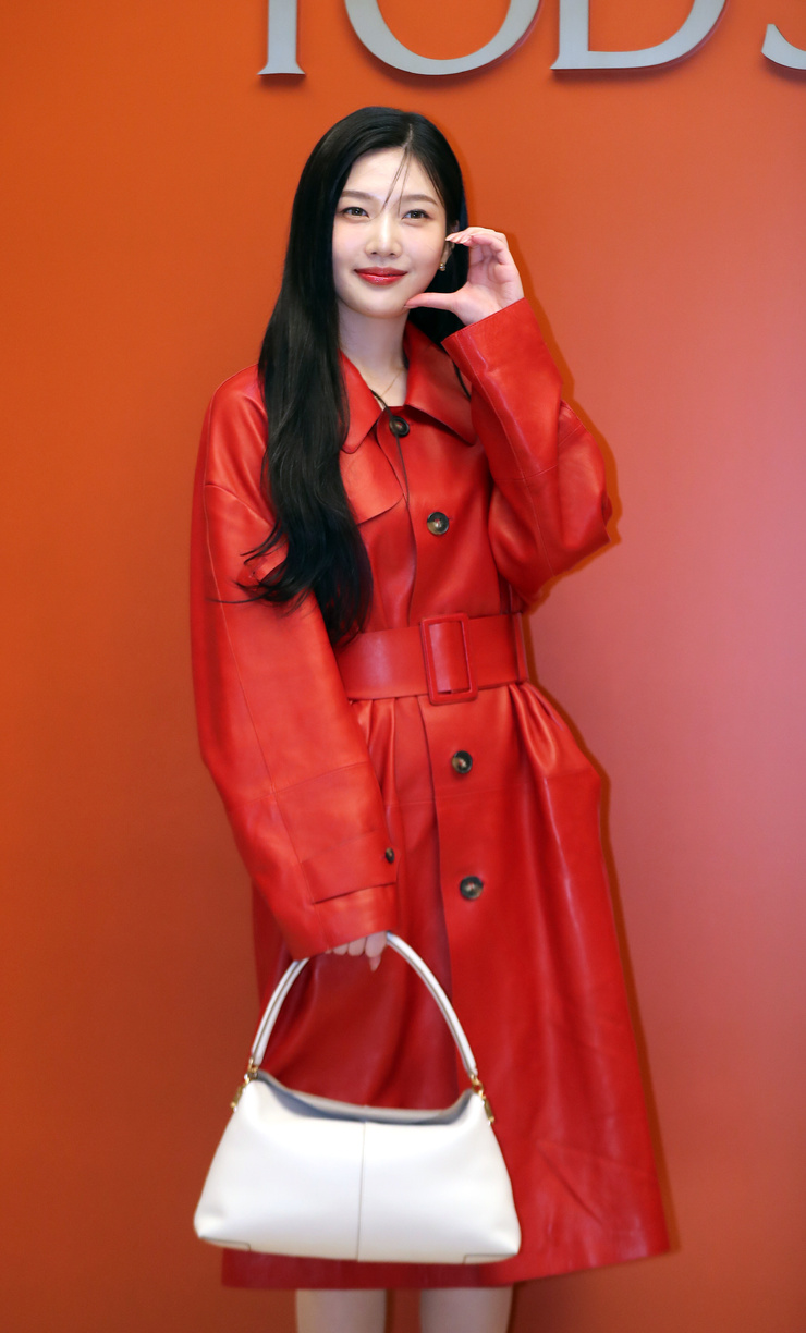 Joy (Park Soo Young)