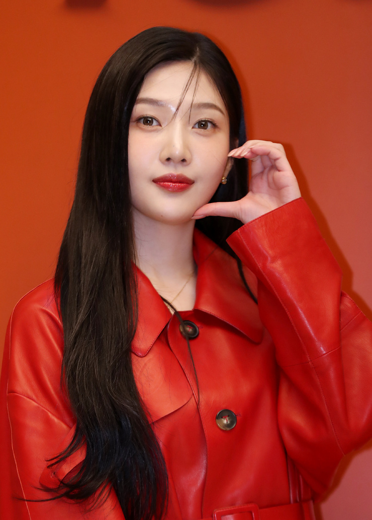 Joy (Park Soo Young)