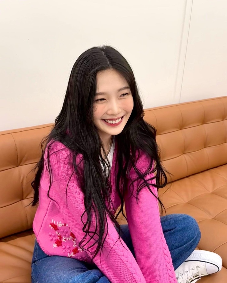 Joy (Park Soo Young)